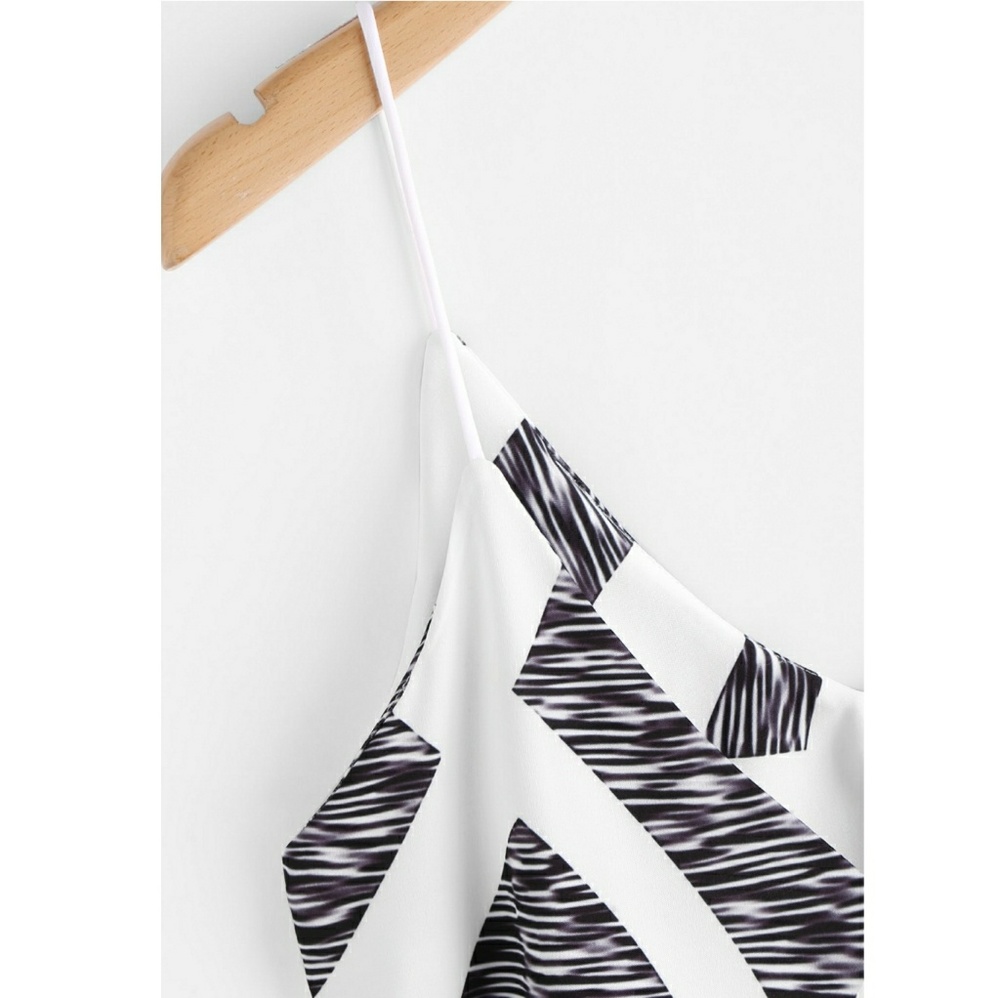 🛑LAST ONE🛑 🌿PRINT CAMI DRESS🌿 - Picture 6 of 7